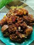 Ayam Berlada