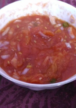 A picture of Tangy tomato chutney.