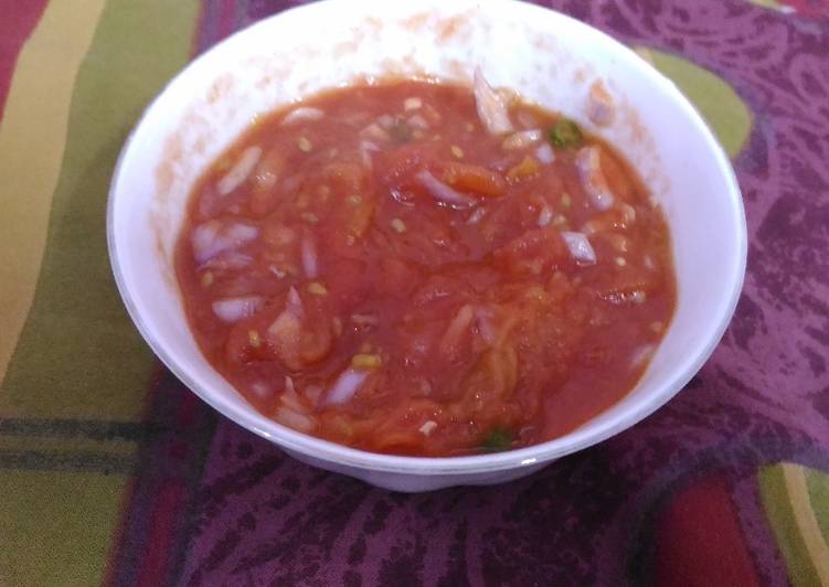Tangy tomato chutney