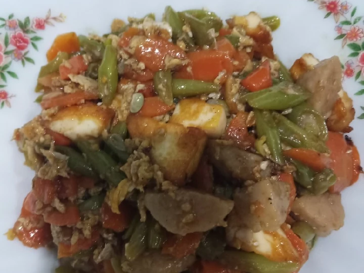 Cara Mudah Menyiapkan Resep Tumis wortel buncis pentol telur yang Bisa Manjain Lidah Anti Ribet, Mantap Sekali