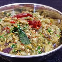 A picture of Less oil Green Masala Baingan Bharta.