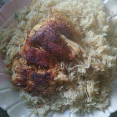A picture of Arabic chicken mandi.