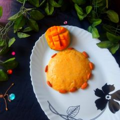A picture of Mango pudding.