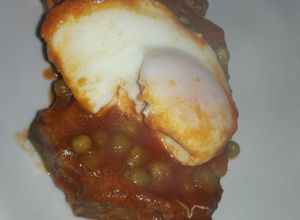 Una foto de Bifes a la portuguesa 🍖 ♡