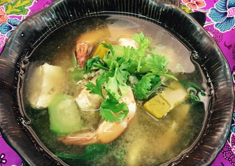 Resep Sup sayur Thailand (kang liang pak ruam) Anti Gagal
