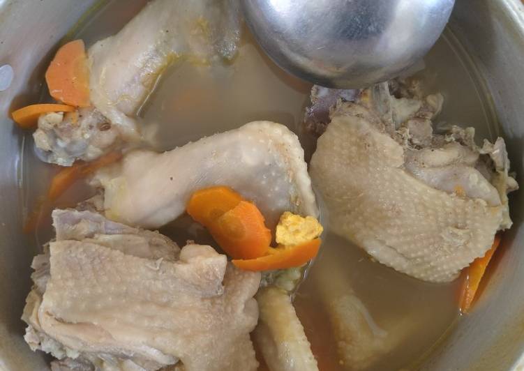Resep Sop Ayam Wortel Super Praktis | Cara Bikin Sop Ayam Wortel Super Praktis Yang Lezat Sekali
