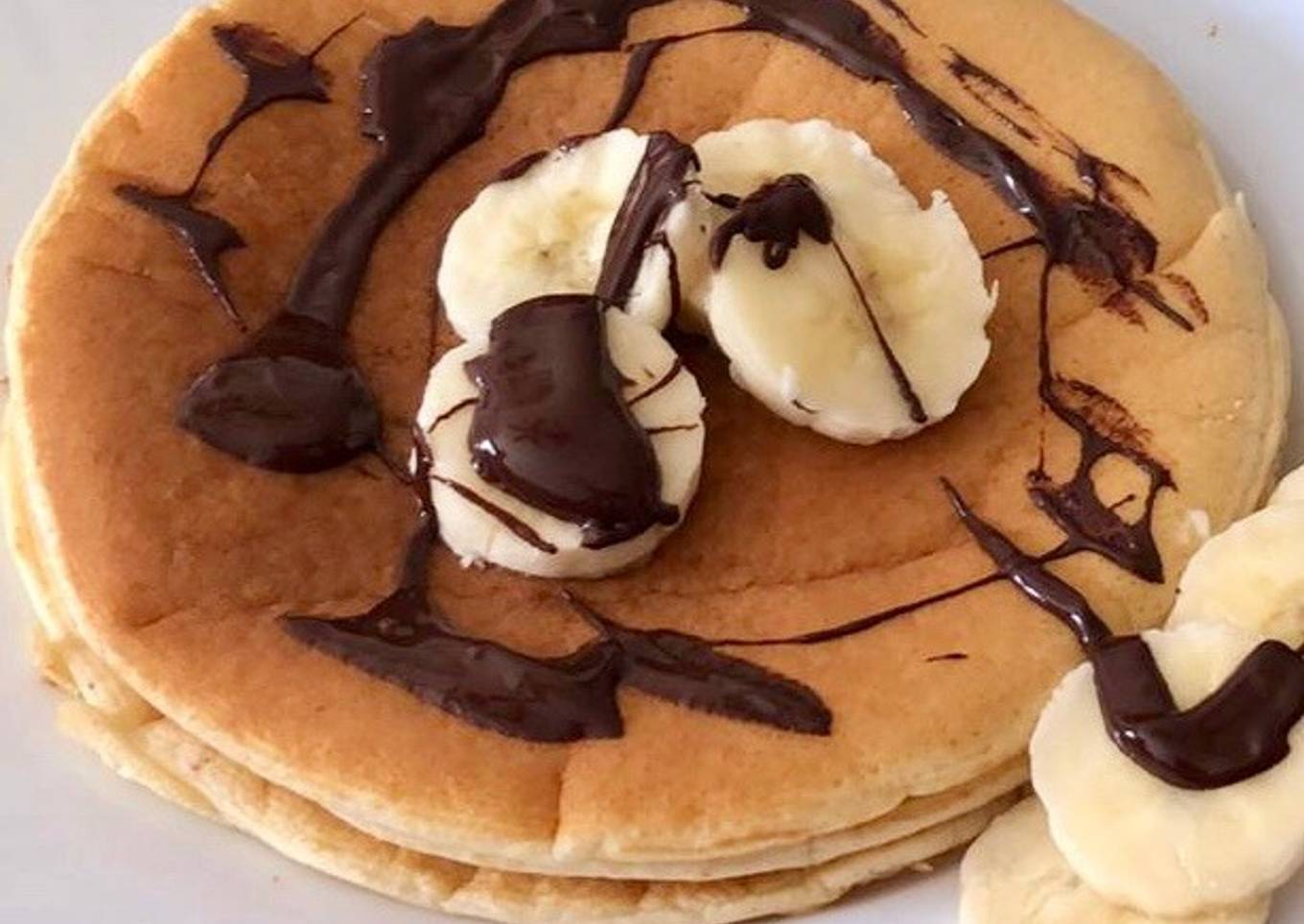 Tortitas con chocolate y plátano