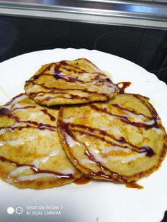 Una foto de Tortitas americanas con caramelo