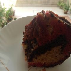 A picture of Triple flavoured cake.