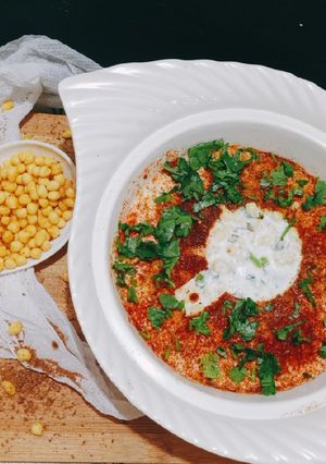 A picture of Mint Boondi Raita.