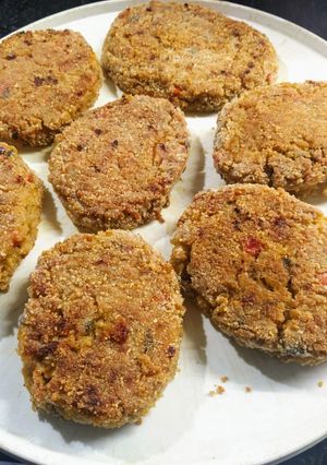 Una foto de Hamburguesas de arroz con vegetales rellenas