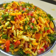 A picture of Bhel Puri.