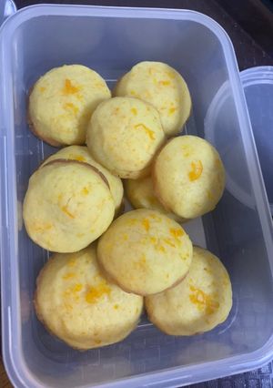 A picture of Glazed Orange Cookies.