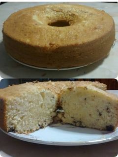 Una foto de Torta de nueces con chips de chocolate, esponjosa, sencilla y muy rica