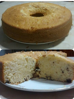 Una foto de Torta de nueces con chips de chocolate, esponjosa, sencilla y muy rica