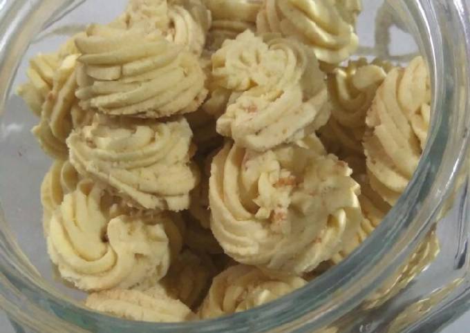 Ternyata ini lho! Cara gampang membuat Kue sagu keju untuk Lebaran dijamin nagih banget