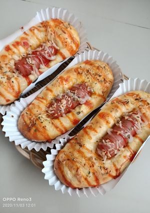 Foto resep Roti Sosis Menul Menul ala Dapur Mama Vera