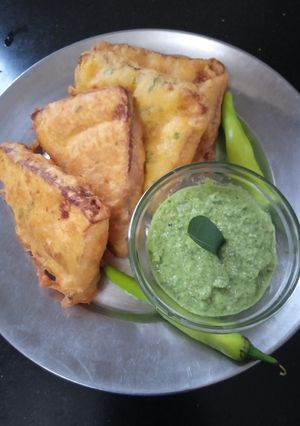 A picture of Bread Pakoda Easy and Quick Recipe.