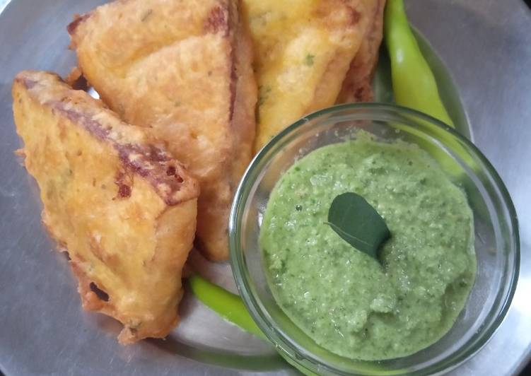 Easiest Way to Prepare Any-night-of-the-week Bread Pakoda Easy and Quick Recipe