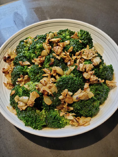 A picture of Steamed Broccoli.