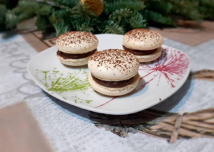 Mandulás Macaron Csokis Ganache töltelékkel