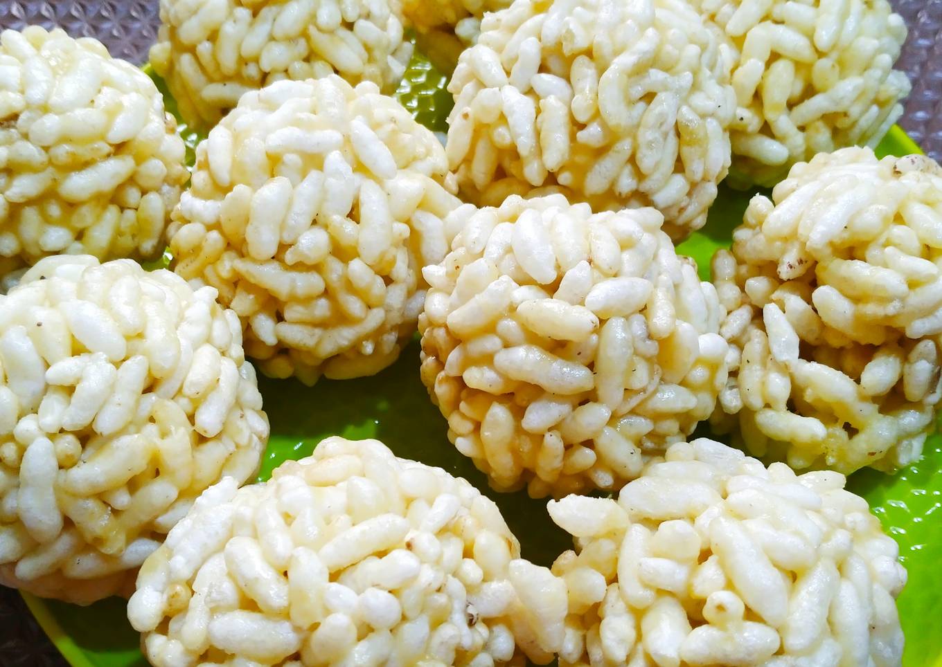 Murmura laddoo ll puffed rice laddoo