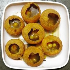A picture of Pani puri.