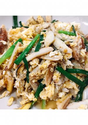 รูปของ เนื้อปูผัดไข่ใส่ต้นหอม