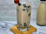 Roasted Milk Tea With Grass Jelly