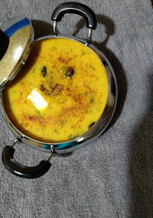 A picture of Daal makhni.