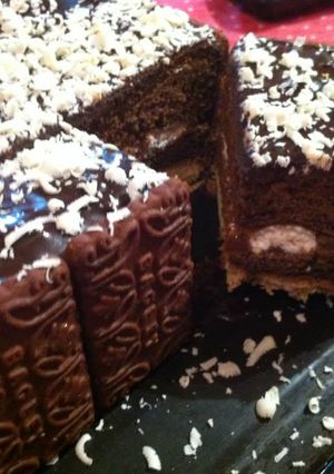 Una foto de Torta mix chocolatosa fácil