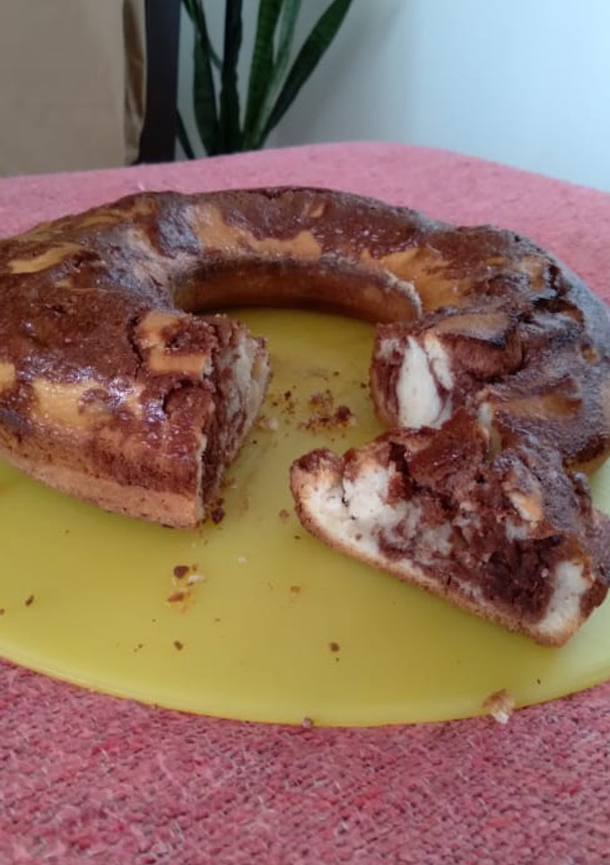 Una foto de Torta marmolada SIN HUEVOS para el 🧉🥧