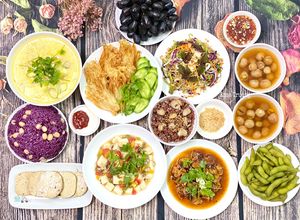 Hình của món Mâm Cơm Chay Rằm Tháng Bảy.