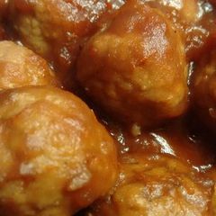 A picture of Cranberry Glazed Appetizer Meatballs.