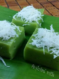 รูปของ ขนมเปียกปูนใบเตย