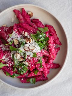 Une photo de Beetroot Pasta