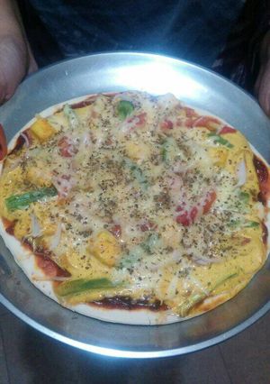 A picture of Paneer Pizza.