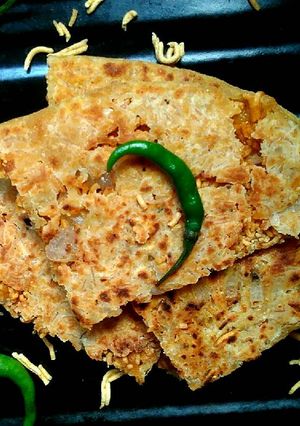 A picture of Indori Sev Paratha Bites.