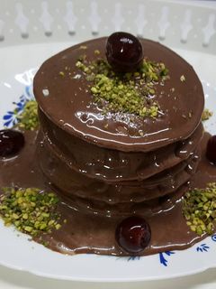 صورة لوصفة بان كيك بالكاكاو وصوص الشوكولا 😋