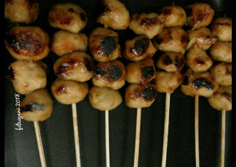 Cara Gampang Menyiapkan Bakso Bakar yang Bikin Ngiler