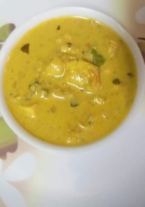 कड़ी (Kadhi recipe in hindi) रेसिपी मुख्य फोटो