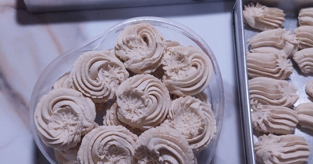 Cookies / Kue Semprit Jelarut (Tepung Garut/Larut)