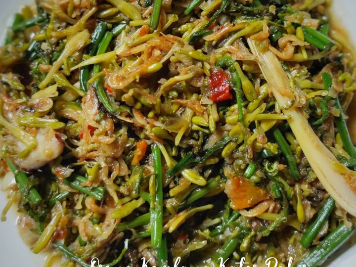 Resep Oseng Kembang Kates Pakis dengan Udang Papay Anti Gagal