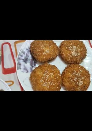 A picture of Crispy onion rings pakoda.