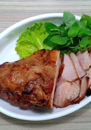Hình của món Thịt nướng nguyên tảng kiểu Nhật.