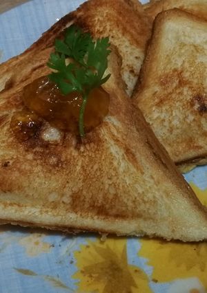 A picture of Bachon k lye metha sandwich.
