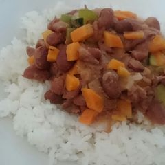 Boiled rice and coconut cream beans. # author marathon contest # A picture of Boiled rice and coconut cream beans. # author marathon contest #.