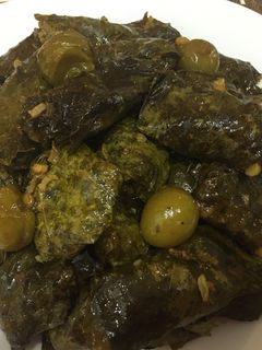 عکسی از دستور دلمه برگ مو