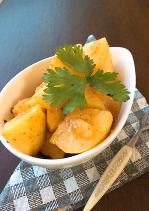 A picture of Chatpata Potatoes.
