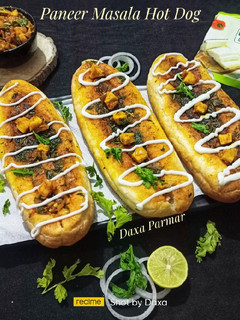 પનીર મસાલા હોટ ડોગ (Paneer Masala Hot Dog Recipe In Gujarati) રેસીપી મુખ્ય ફોટો